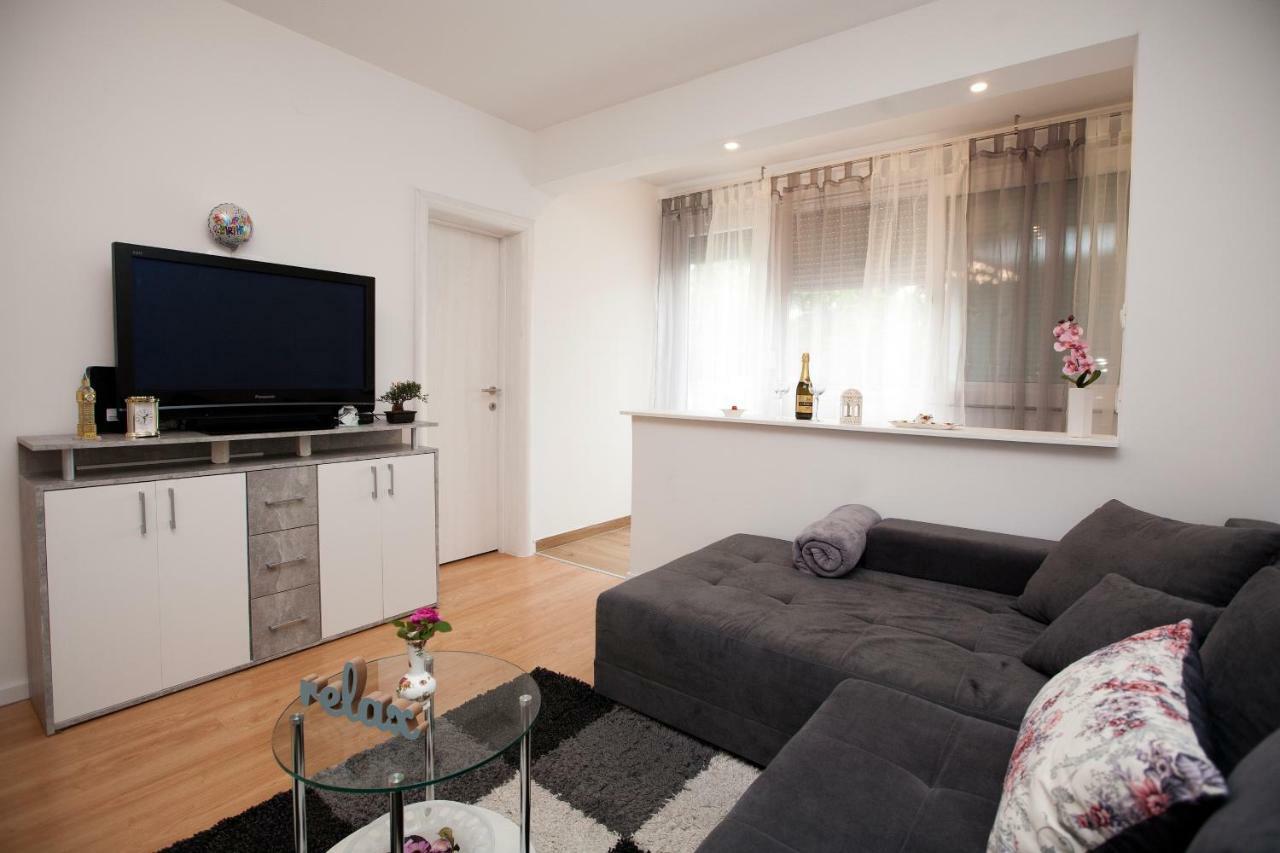 Apartment Maroma Split Eksteriør billede