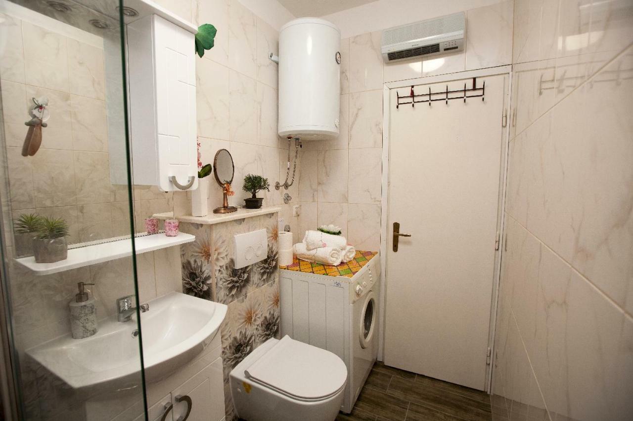 Apartment Maroma Split Eksteriør billede